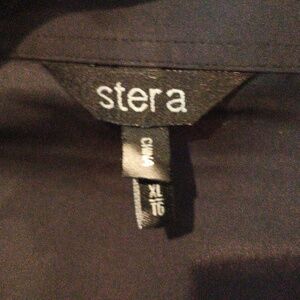 NWOT Stera Black long cuffed sleeved pleated front blouse XL